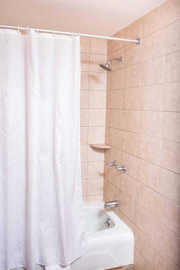 Single Room,1270365862:JPEG